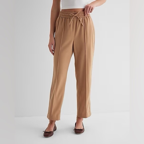 NWT Express High Waisted Seamed Ankle Joggers - Picture 4 of 5